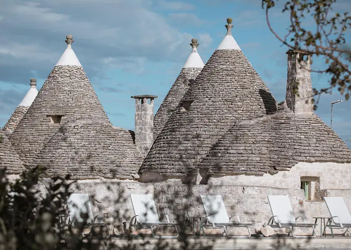 Trulli Petralux In Valle D'itria Ostuni